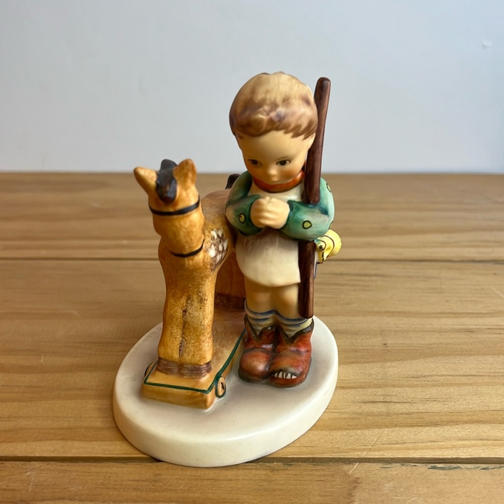 HUMMEL 1979 “Prayer Before Battle” Hum #20, TMK-6